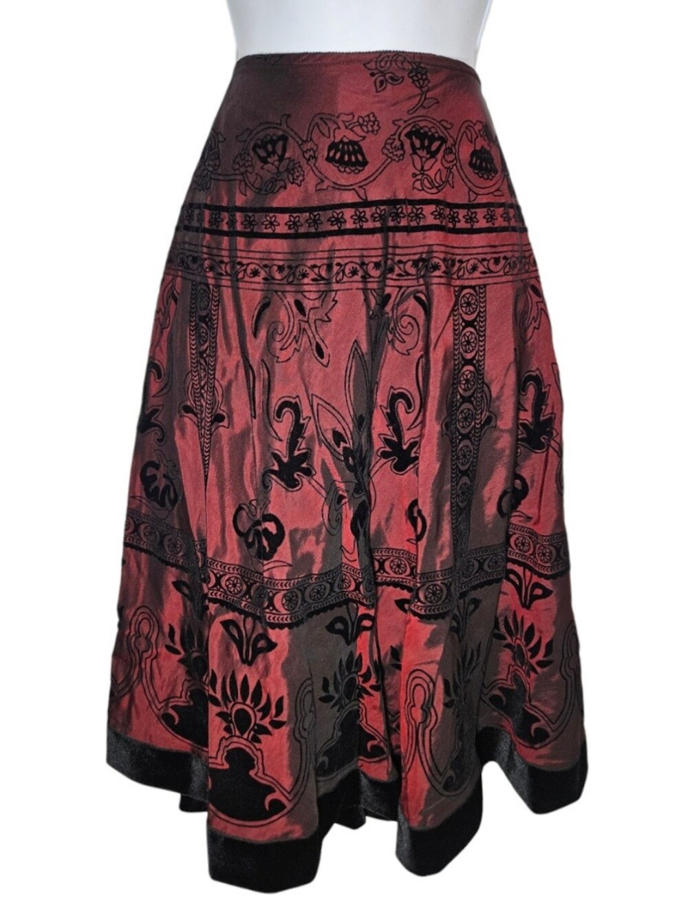 0165 DressBarn Large Boho Floral Velvet Burnout Midi Skirt Large Goth Romantic